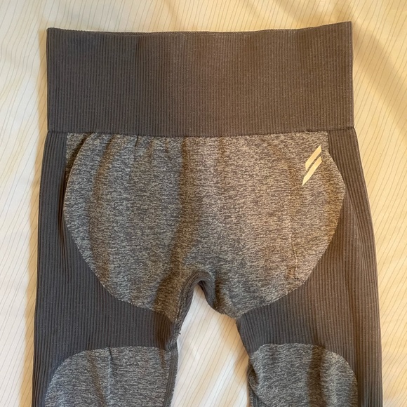 DOYOUEVEN Impact Seamless legging - Picture 2 of 4